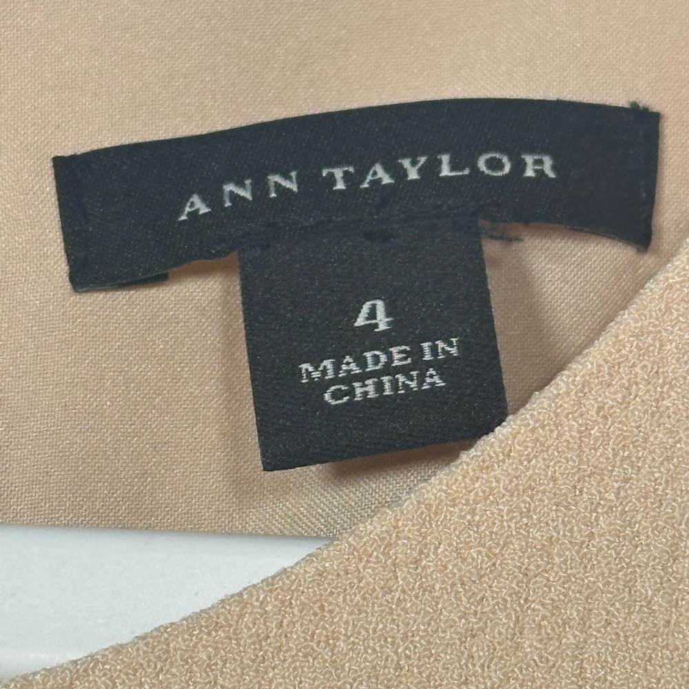Ann Taylor ColorBlock Dress Sleeveless Beige Black Sheath Style Two Tone size 4 - Picture 4 of 9